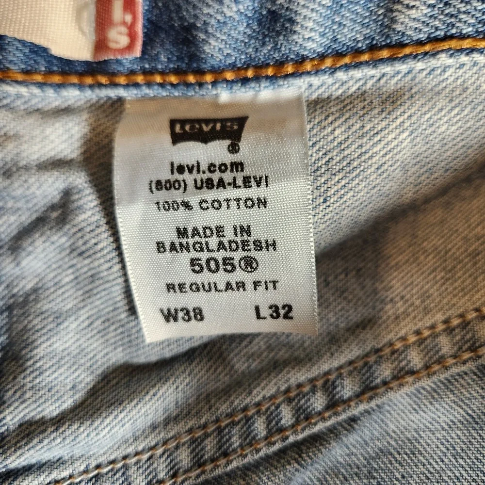 Levi's 505‎ Jeans Men's 36X33 (Tag 38X32) Blue Denim Regular Fit